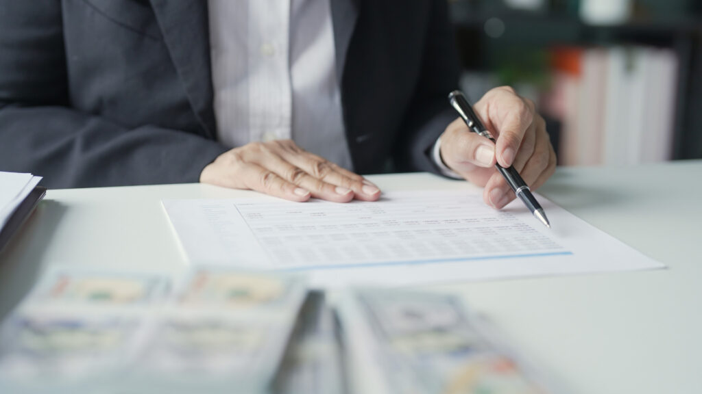 Rapports de marché, courtier immobilier, Rola Hamdan